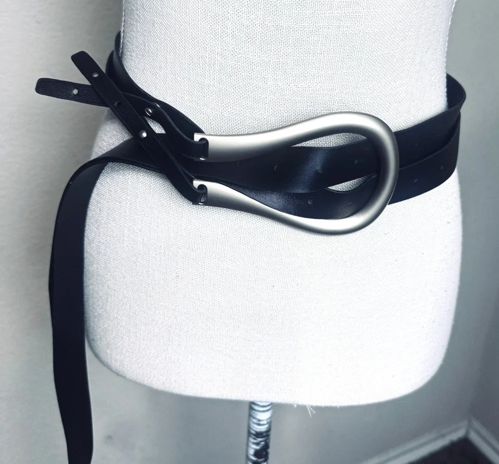 Horseshoe Double Strap black gold buckle belt womens L/XL designer statement